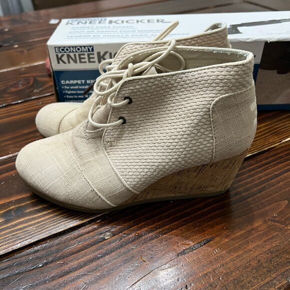 TOMS - WOMENS DESERT WEDGE Boots linen cork size 7.5 - Picture 1 of 7
